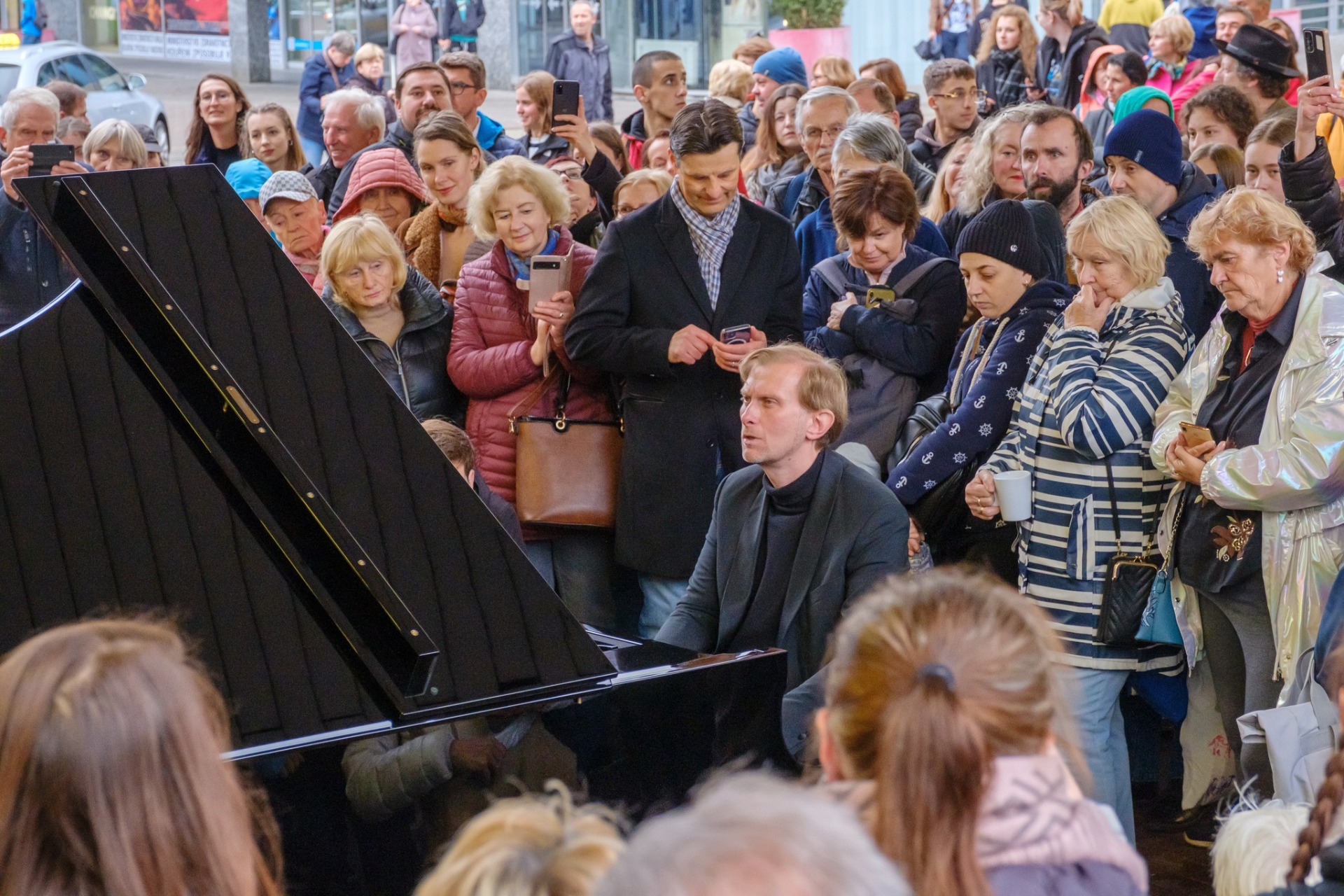 Fotografie 5 projektu Hudební čaj o páté na Fügnerce v Liberci
